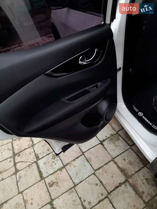 Внедорожник / Кроссовер Nissan Qashqai 2016 в Одессе фото 4 Внедорожник / Кроссовер Nissan Qashqai 2016 в Одессе