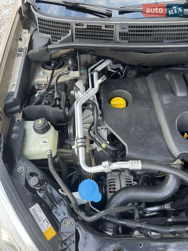 Внедорожник / Кроссовер Nissan Qashqai 2010 в Ровно фото 42 Внедорожник / Кроссовер Nissan Qashqai 2010 в Ровно