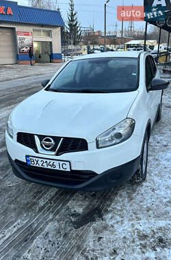 Внедорожник / Кроссовер Nissan Qashqai 2010 в Хмельницком