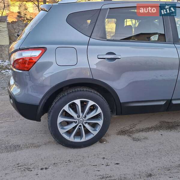 Внедорожник / Кроссовер Nissan Qashqai 2010 в Самборе