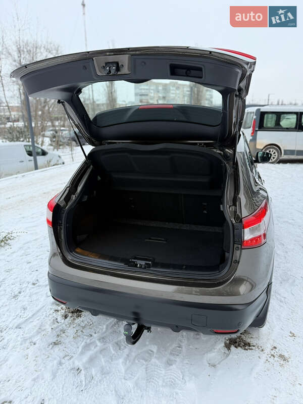 Внедорожник / Кроссовер Nissan Qashqai 2014 в Кропивницком