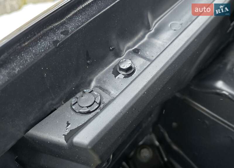 Позашляховик / Кросовер Nissan Qashqai 2012 в Полтаві фото 32 Позашляховик / Кросовер Nissan Qashqai 2012 в Полтаві