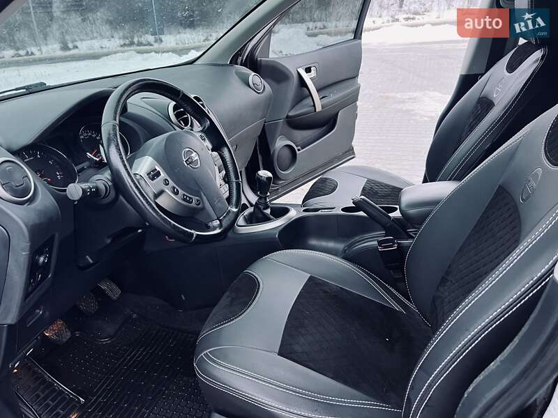 Внедорожник / Кроссовер Nissan Qashqai 2011 в Тернополе