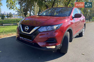 Позашляховик / Кросовер Nissan Qashqai 2020 в Чернівцях