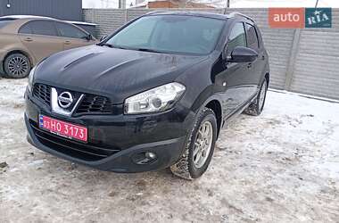 Позашляховик / Кросовер Nissan Qashqai 2010 в Вінниці
