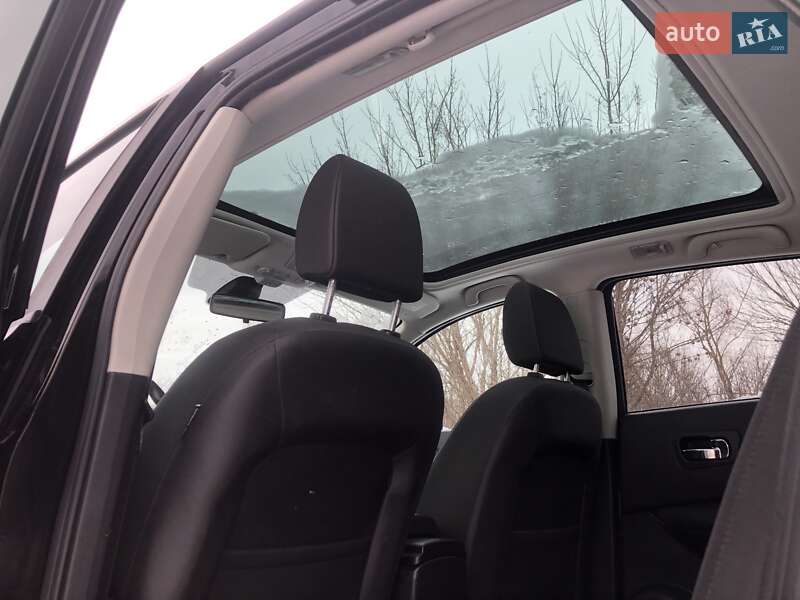 Позашляховик / Кросовер Nissan Qashqai 2010 в Черкасах