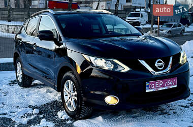 Внедорожник / Кроссовер Nissan Qashqai 2016 в Ровно