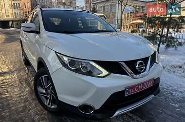 Внедорожник / Кроссовер Nissan Qashqai 2014 в Ивано-Франковске