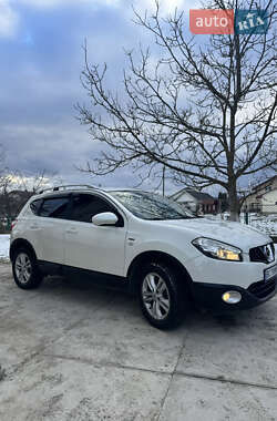 Позашляховик / Кросовер Nissan Qashqai 2011 в Долині