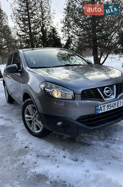Внедорожник / Кроссовер Nissan Qashqai 2010 в Рожнятове