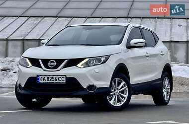 Позашляховик / Кросовер Nissan Qashqai 2015 в Києві