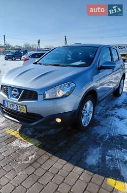 Внедорожник / Кроссовер Nissan Qashqai 2012 в Черновцах
