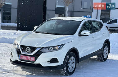 Позашляховик / Кросовер Nissan Qashqai 2018 в Рівному