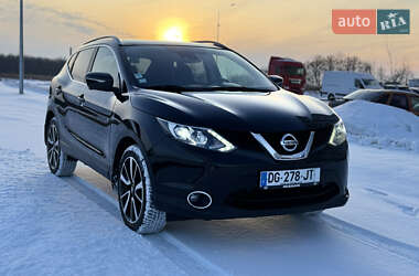 Позашляховик / Кросовер Nissan Qashqai 2015 в Вінниці