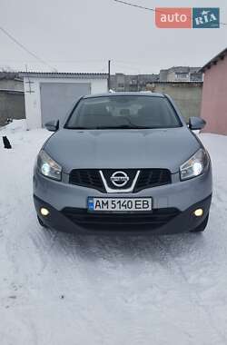 Позашляховик / Кросовер Nissan Qashqai 2011 в Звягелі