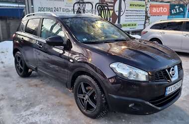Позашляховик / Кросовер Nissan Qashqai 2013 в Харкові