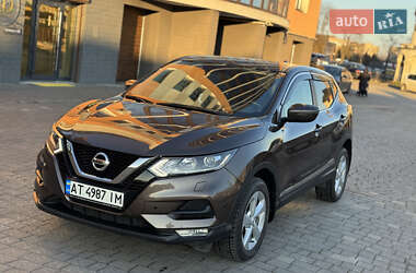 Внедорожник / Кроссовер Nissan Qashqai 2018 в Ивано-Франковске