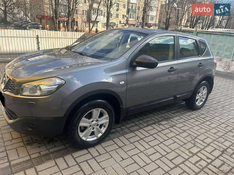 Nissan Qashqai 2012