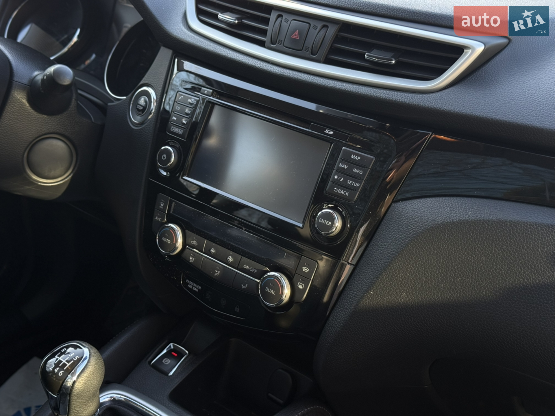 2015 Nissan Qashqai - мініатюра 12