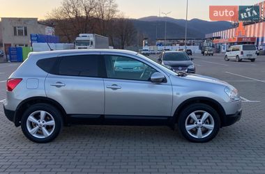 Внедорожник / Кроссовер Nissan Qashqai 2009 в Хусте