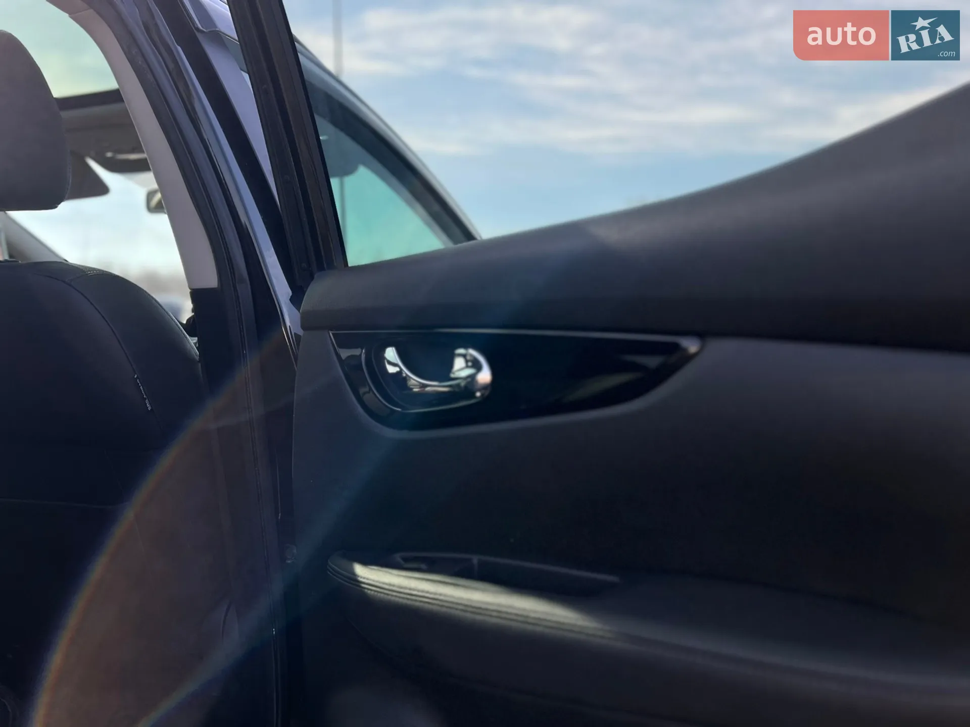 2014 Nissan Qashqai - мініатюра 30