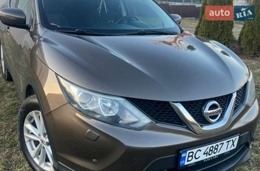 Внедорожник / Кроссовер Nissan Qashqai 2015 в Яворове