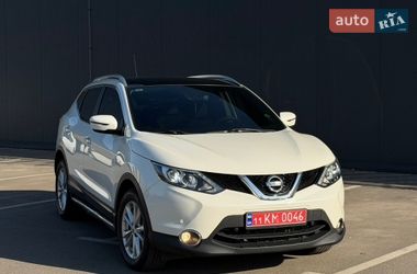 Внедорожник / Кроссовер Nissan Qashqai 2015 в Киеве