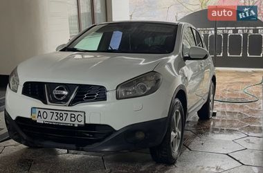 Позашляховик / Кросовер Nissan Qashqai 2012 в Солотвині