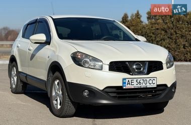 Внедорожник / Кроссовер Nissan Qashqai 2013 в Днепре