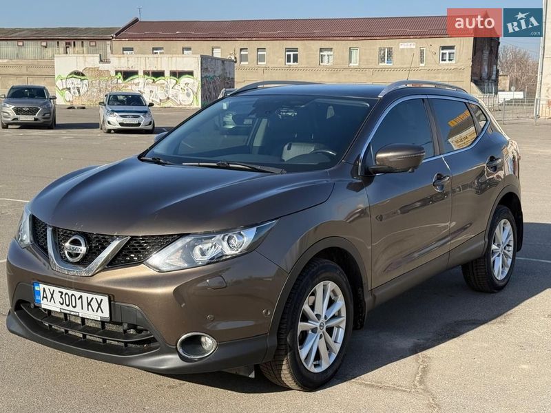 Nissan Qashqai 2015