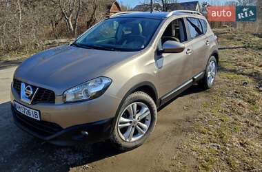 Внедорожник / Кроссовер Nissan Qashqai 2010 в Звягеле
