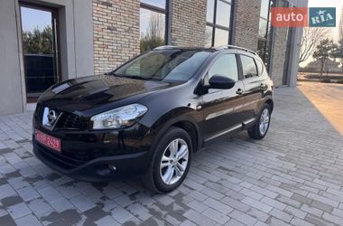 Позашляховик / Кросовер Nissan Qashqai 2010 в Луцьку