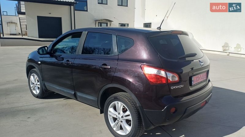 Внедорожник / Кроссовер Nissan Qashqai 2011 в Луцке