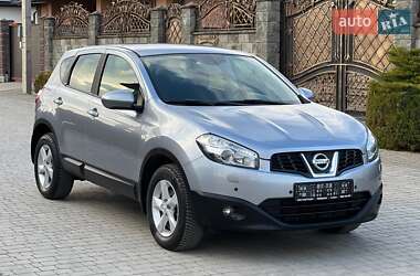 Позашляховик / Кросовер Nissan Qashqai 2013 в Рівному