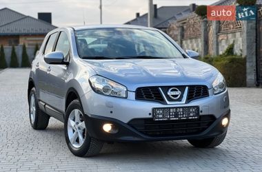 Внедорожник / Кроссовер Nissan Qashqai 2013 в Ровно