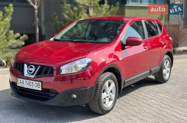 Внедорожник / Кроссовер Nissan Qashqai 2013 в Киеве