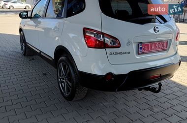 Внедорожник / Кроссовер Nissan Qashqai 2011 в Черновцах