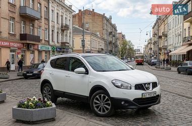 Внедорожник / Кроссовер Nissan Qashqai 2011 в Вышгороде