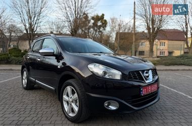 Позашляховик / Кросовер Nissan Qashqai 2010 в Луцьку