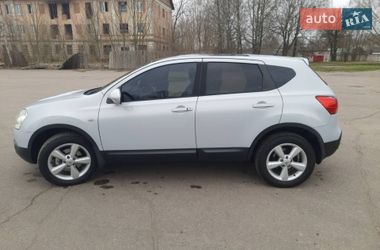 Позашляховик / Кросовер Nissan Qashqai 2008 в Ємільчиному