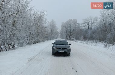 Внедорожник / Кроссовер Nissan Qashqai 2014 в Тернополе