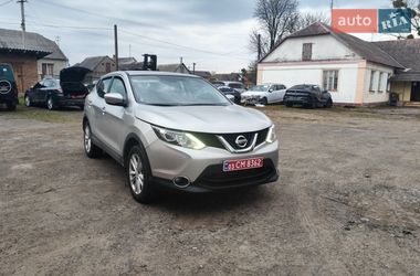 Позашляховик / Кросовер Nissan Qashqai 2014 в Володимирі