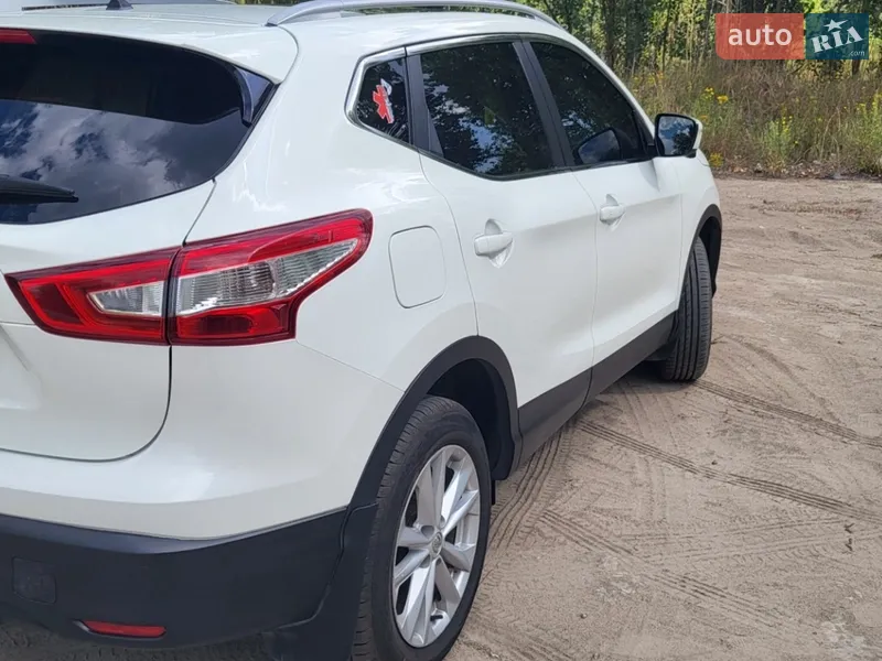 Nissan Qashqai 2014 VIN SJNFDAJ11U1116318 фото оголошення 19 з 63