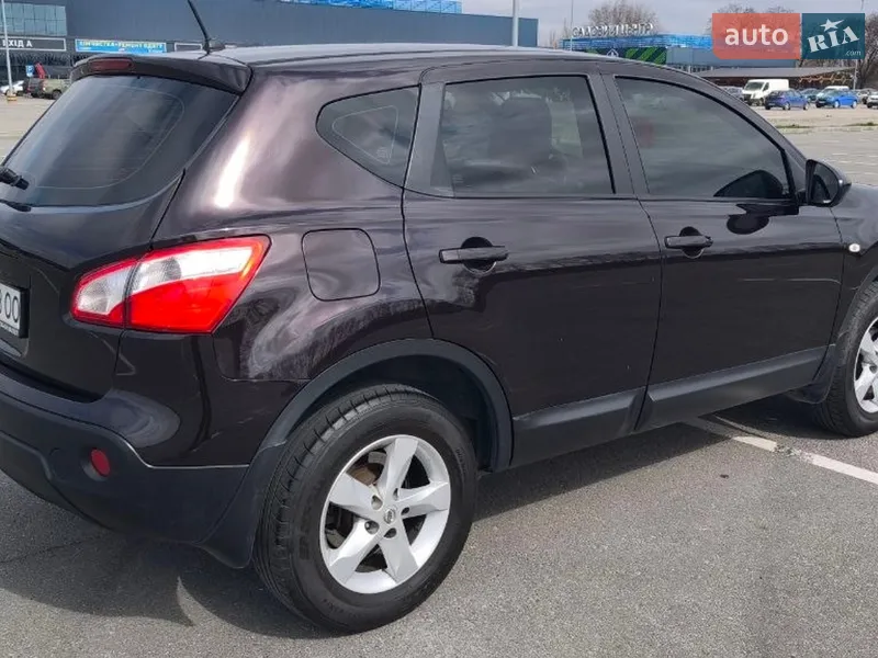 Nissan Qashqai 2013 VIN SJNFBAJ10U2769547 фото оголошення 2 з 54