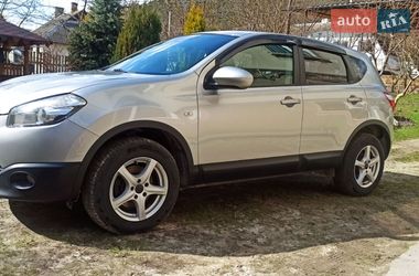 Внедорожник / Кроссовер Nissan Qashqai 2010 в Львове