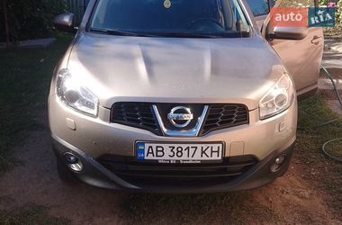 Позашляховик / Кросовер Nissan Qashqai 2010 в Теплику