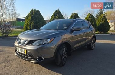 Внедорожник / Кроссовер Nissan Qashqai 2017 в Ладыжине