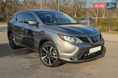 Внедорожник / Кроссовер Nissan Qashqai 2017 в Ладыжине