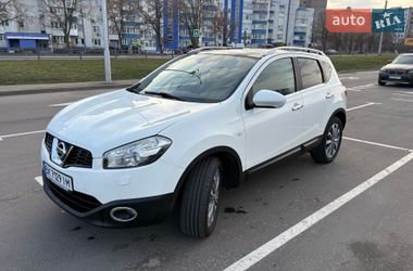 Внедорожник / Кроссовер Nissan Qashqai 2011 в Чернигове