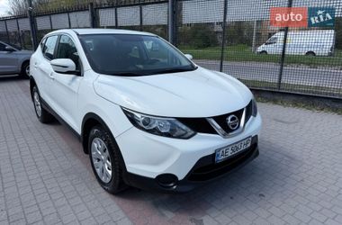 Позашляховик / Кросовер Nissan Qashqai 2016 в Запоріжжі